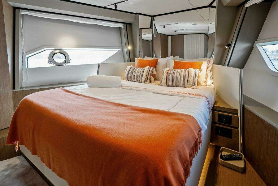 SANTA MARIA 72ft Ferretti Yachts Yacht For Sale