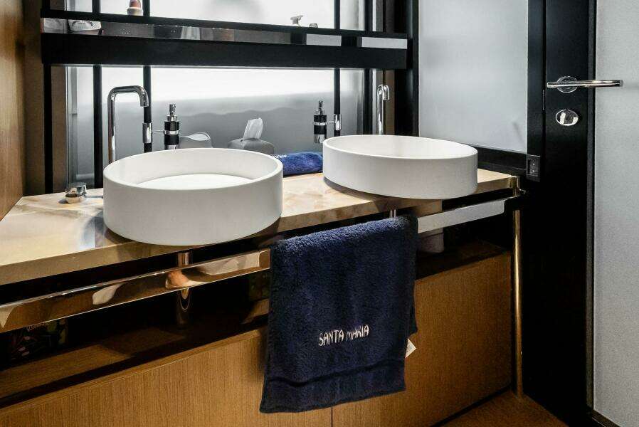 SANTA MARIA 72ft Ferretti Yachts Yacht For Sale