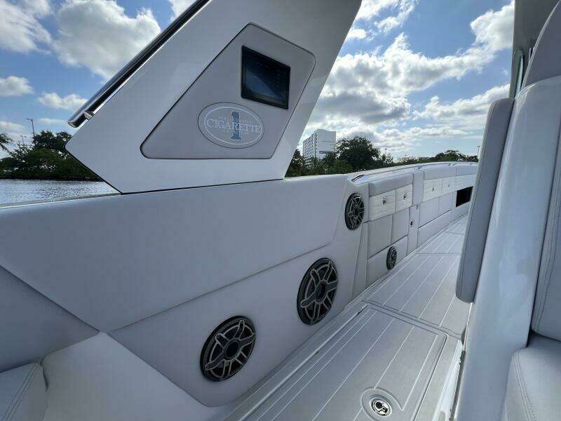 41ft Cigarette Yacht For Sale