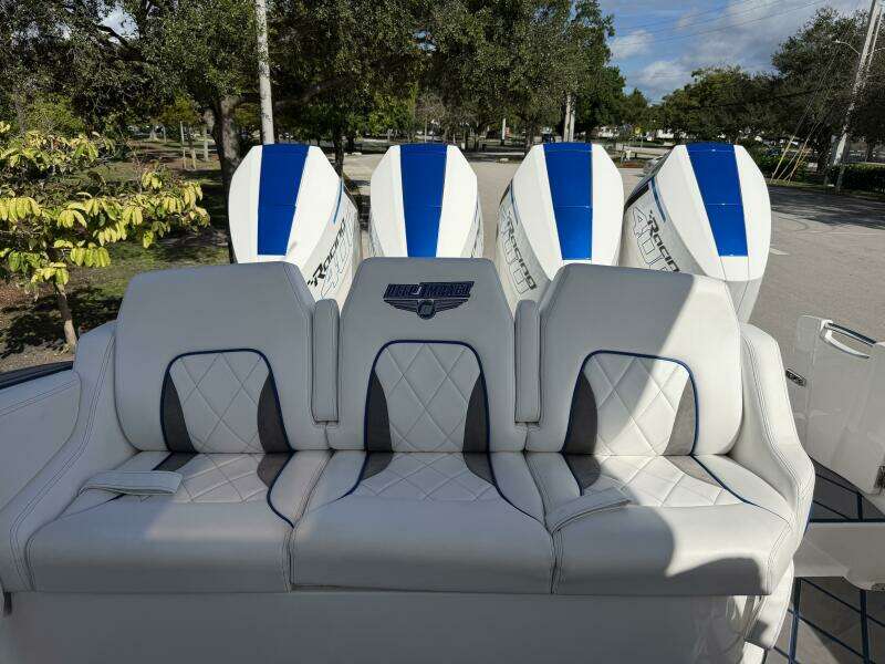 39ft Deep Impact Yacht For Sale