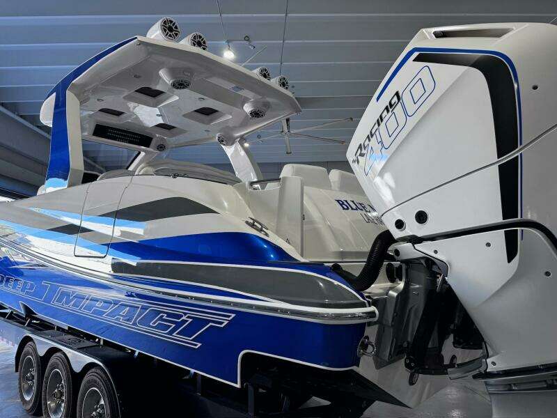 39ft Deep Impact Yacht For Sale