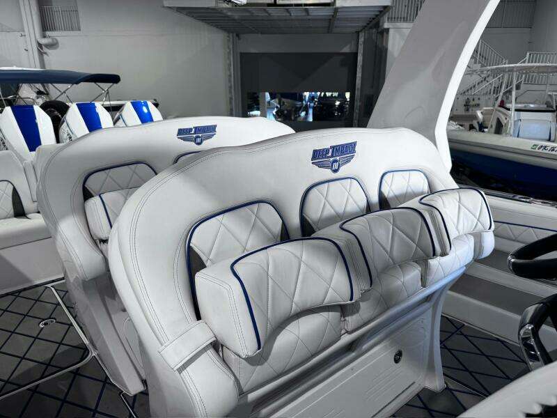 39ft Deep Impact Yacht For Sale