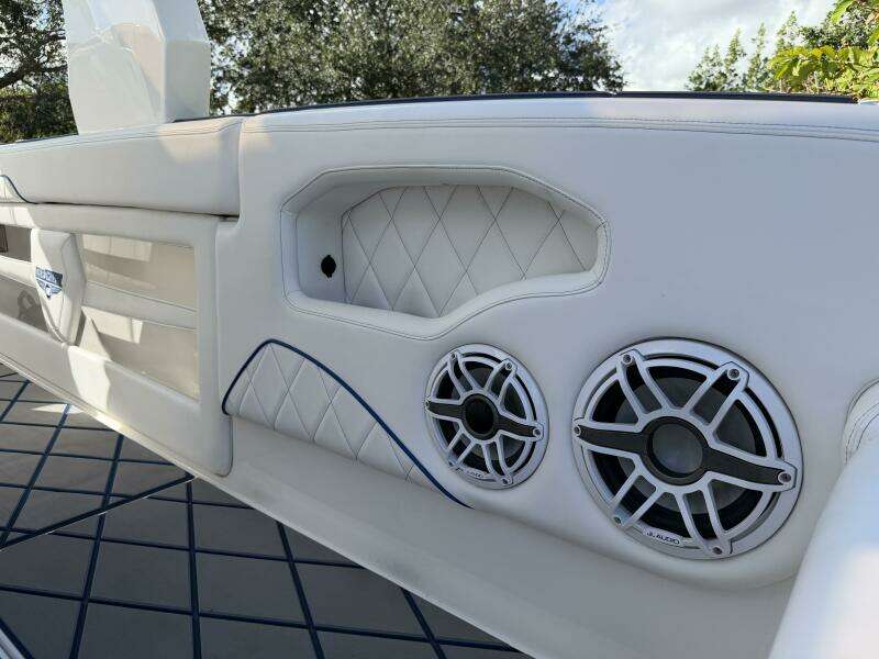 39ft Deep Impact Yacht For Sale