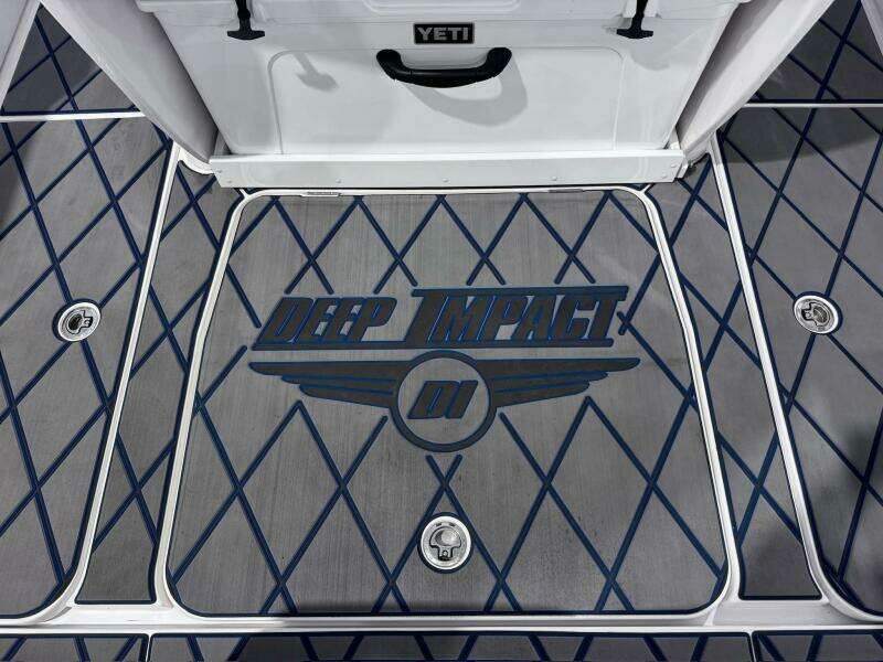 39ft Deep Impact Yacht For Sale