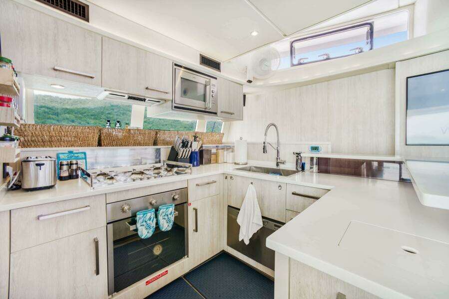 DEEP BLUE 58ft Leopard Yacht For Sale