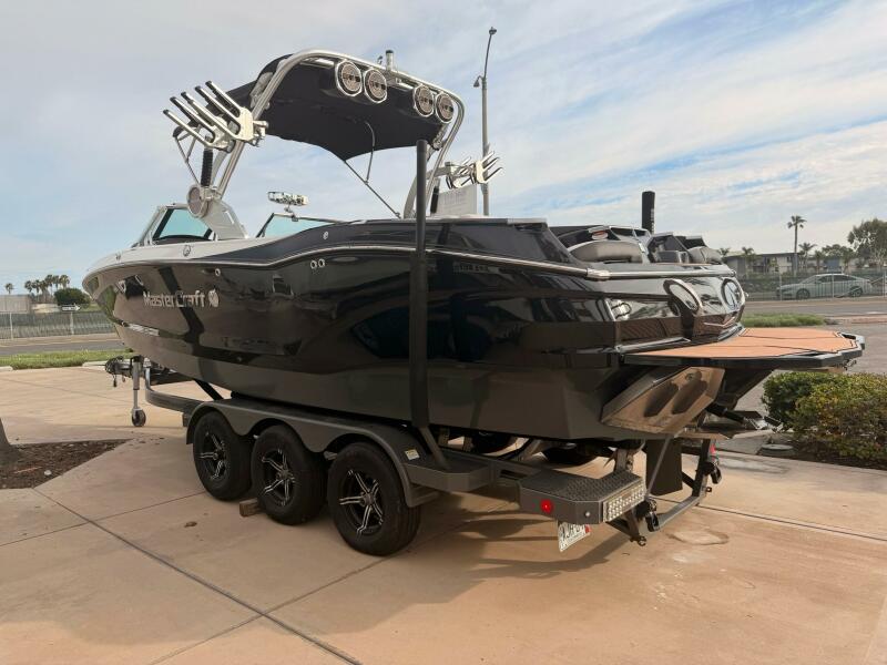 24' 2021 Mastercraft X24