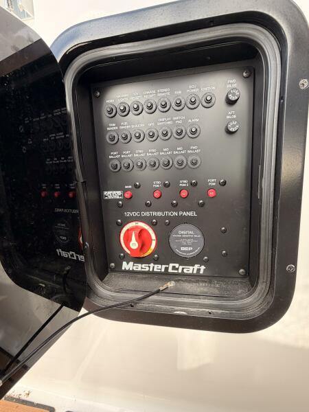 24' 2021 Mastercraft X24