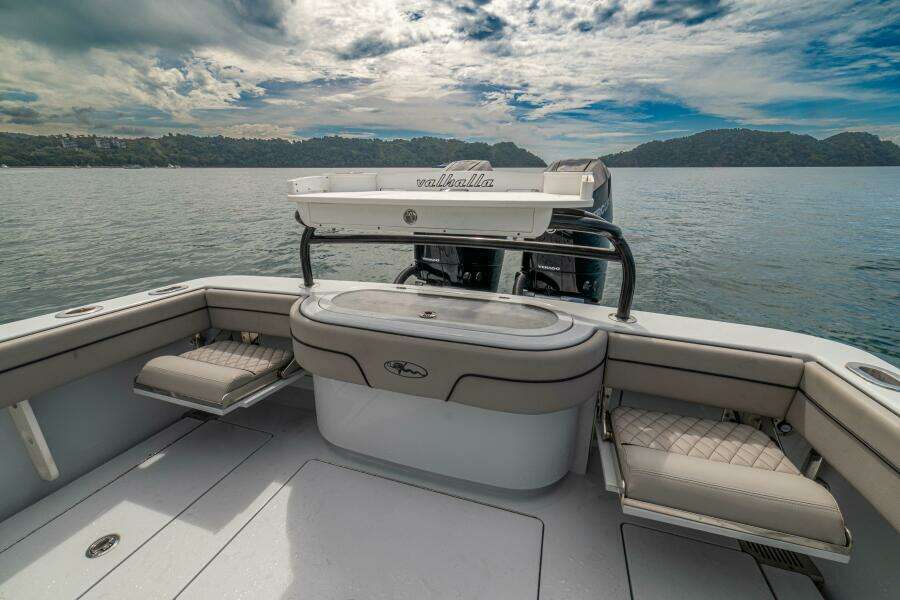 2024 Valhalla Boatworks V-33 