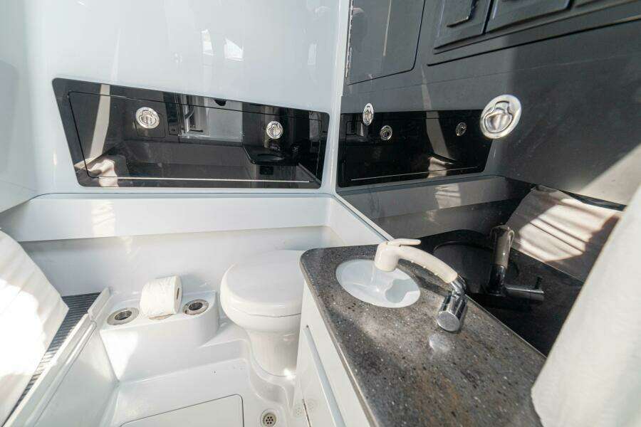 2024 Valhalla Boatworks V-33 