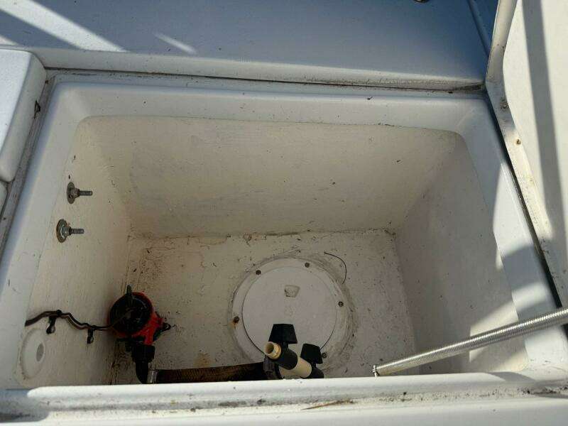 18ft Dolphin Yacht For Sale