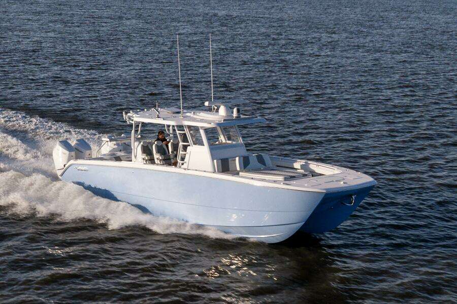 40ft Invincible Yacht For Sale