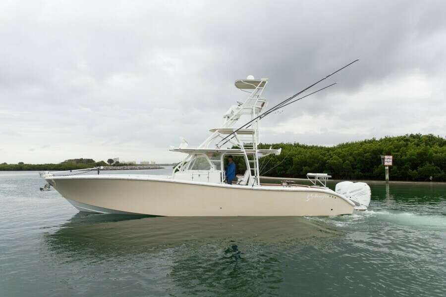 42ft Yellowfin Yacht For Sale