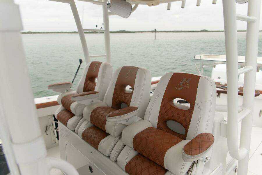 42ft Yellowfin Yacht For Sale