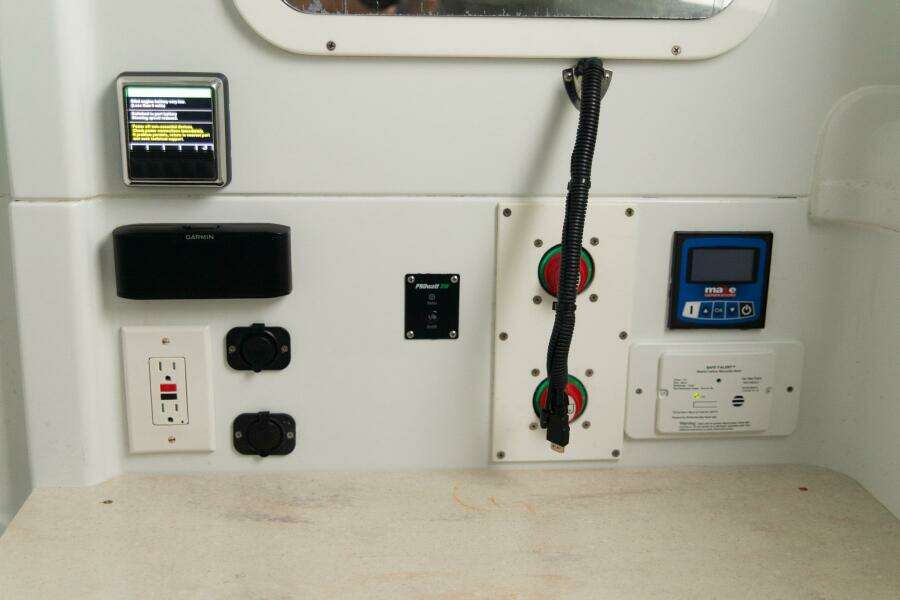 42ft Yellowfin Yacht For Sale