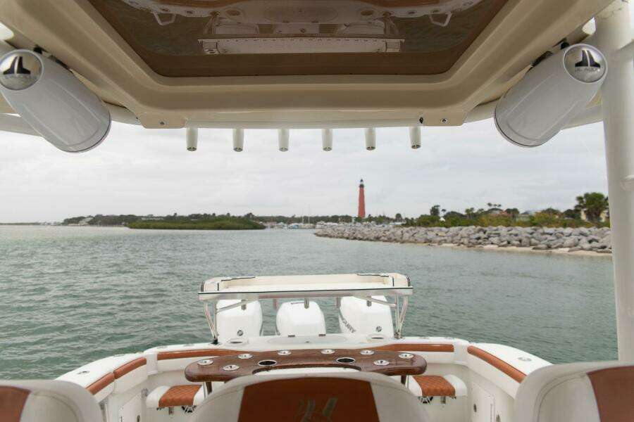 42ft Yellowfin Yacht For Sale