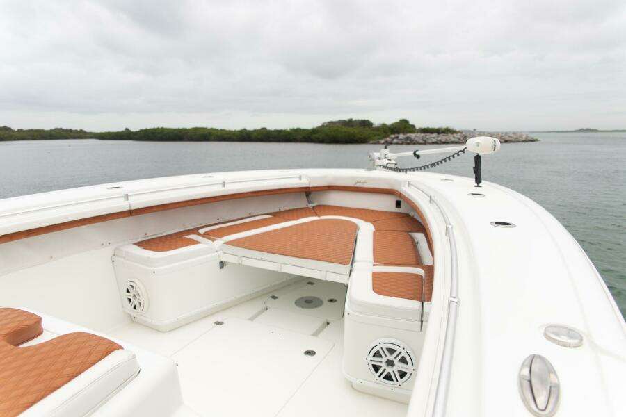 42ft Yellowfin Yacht For Sale