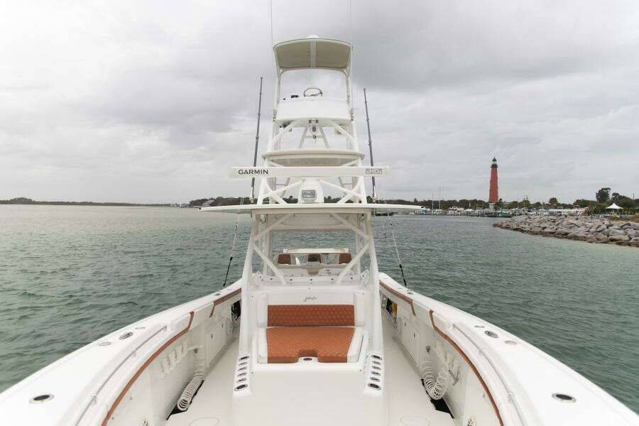 42ft Yellowfin Yacht For Sale
