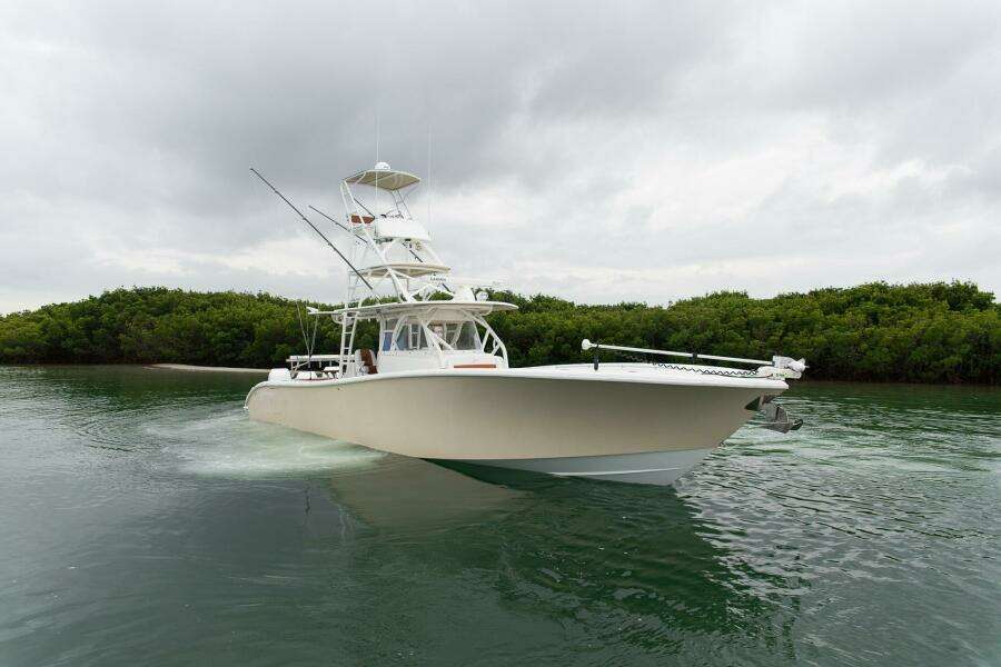 42ft Yellowfin Yacht For Sale