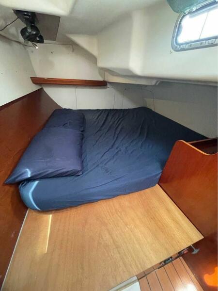 33' 2002 Beneteau 331