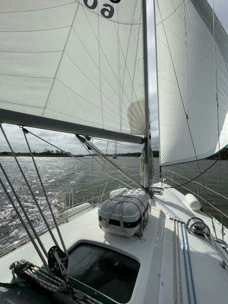 Juliana 33ft Beneteau Yacht For Sale