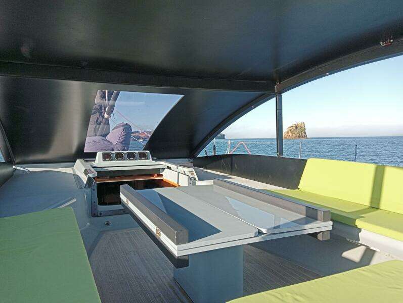 Pearl 79ft Custom Yacht For Sale