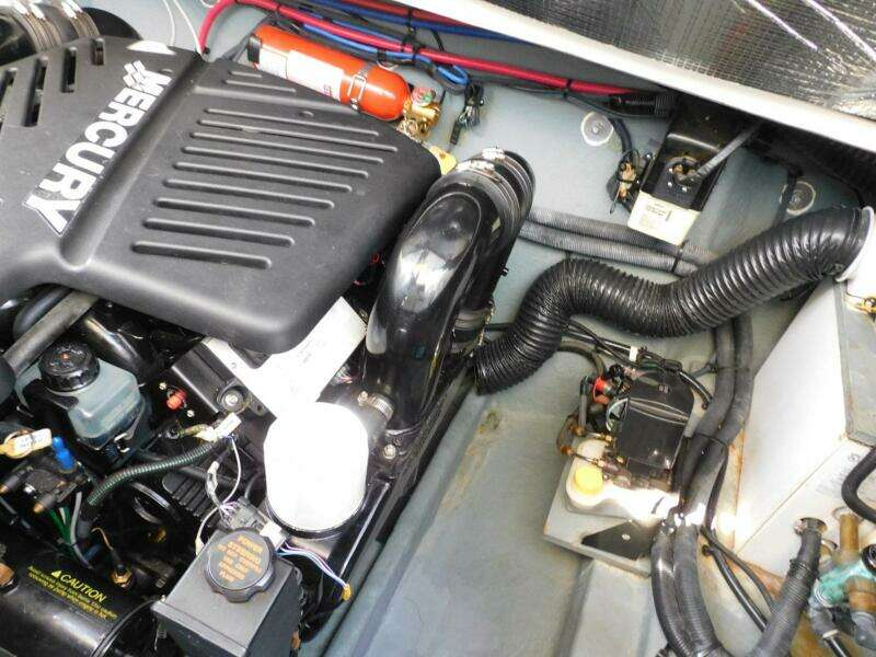 Motor Boatin 29ft Sea Ray Yacht For Sale