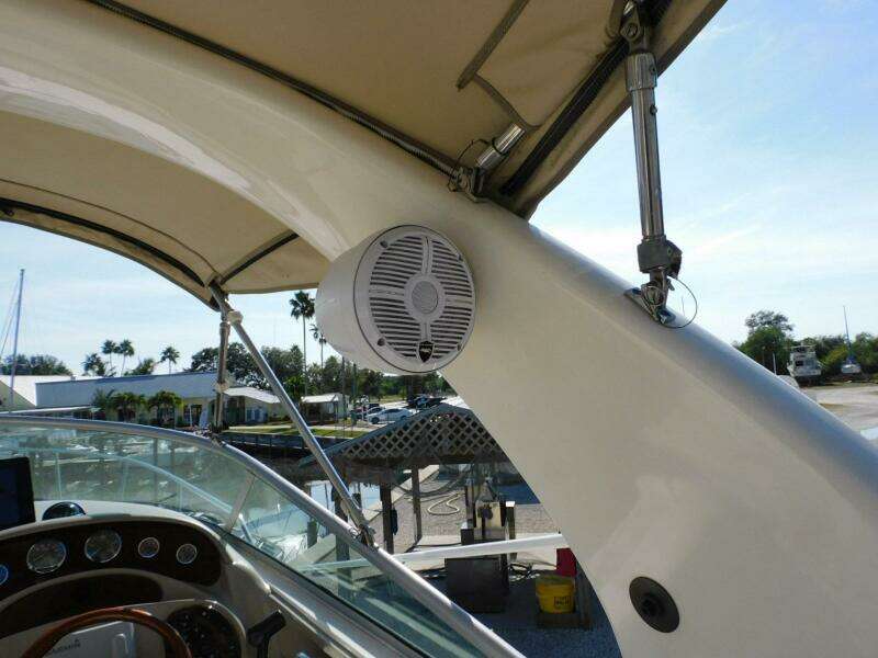 Motor Boatin 29ft Sea Ray Yacht For Sale