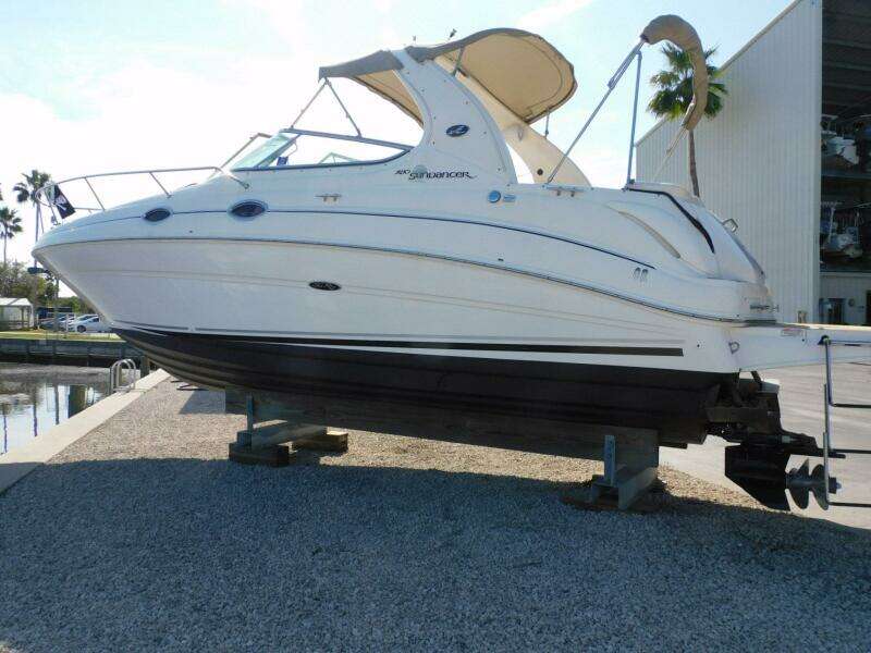 Motor Boatin 29ft Sea Ray Yacht For Sale