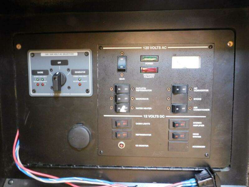 Motor Boatin 29ft Sea Ray Yacht For Sale