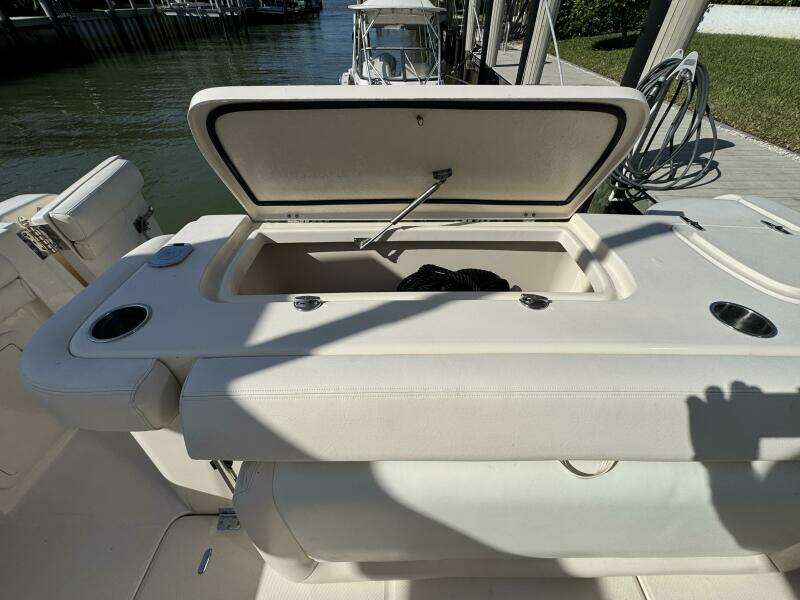 30ft Grady White Yacht For Sale