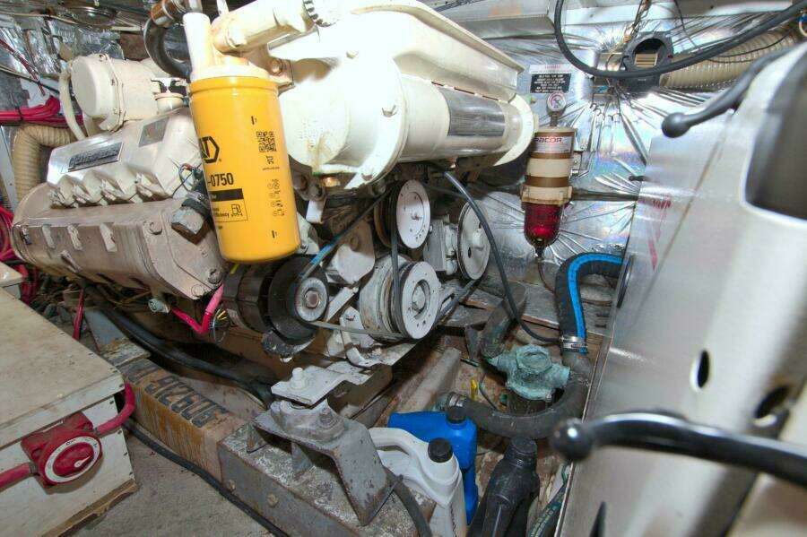 2 Wild Flings 42ft Jefferson Yacht For Sale