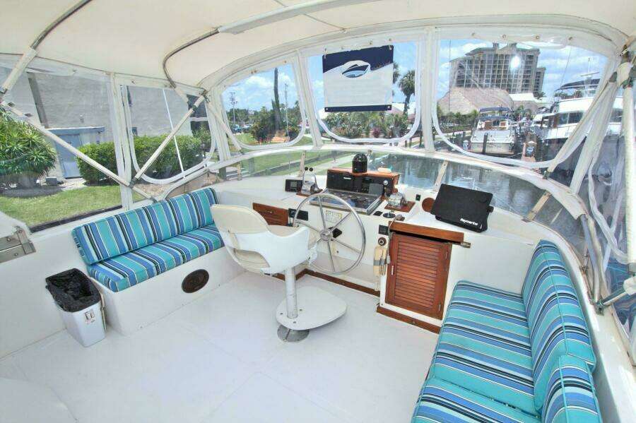2 Wild Flings 42ft Jefferson Yacht For Sale