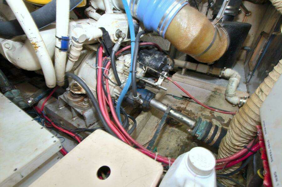 2 Wild Flings 42ft Jefferson Yacht For Sale