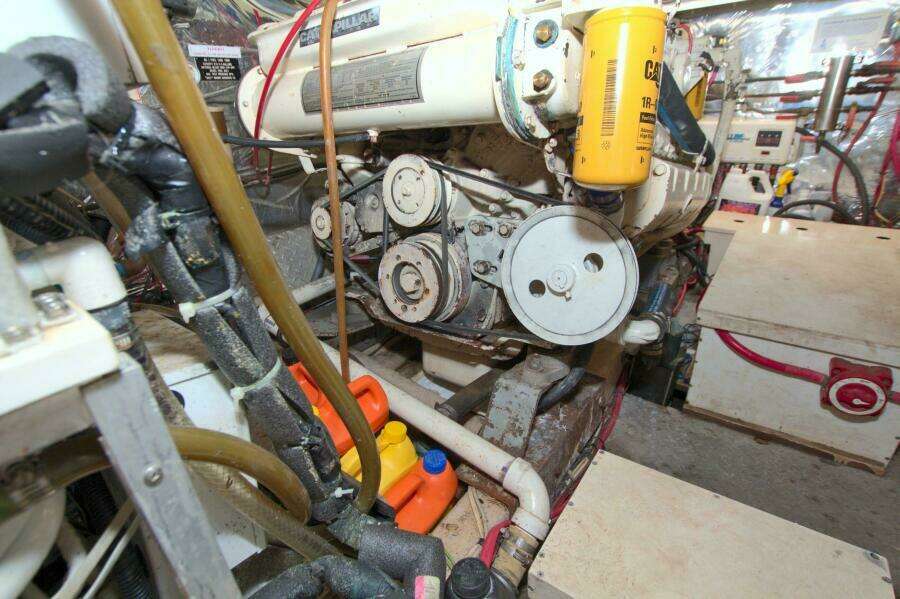 2 Wild Flings 42ft Jefferson Yacht For Sale