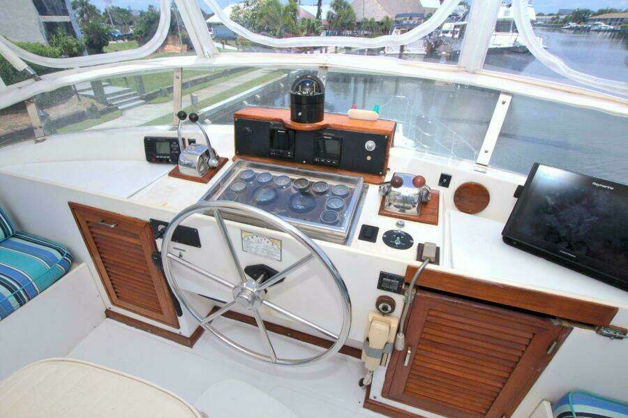 2 Wild Flings 42ft Jefferson Yacht For Sale