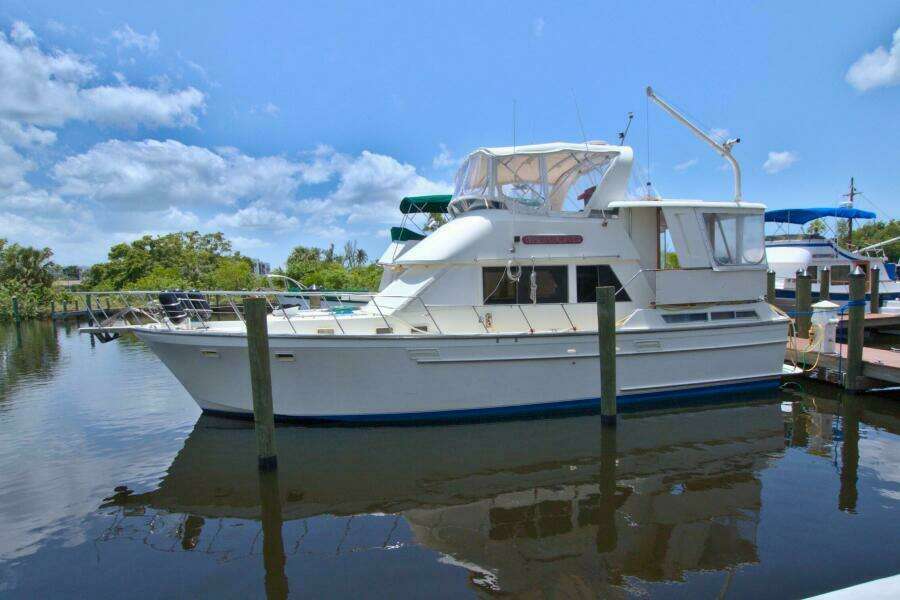 2 Wild Flings 42ft Jefferson Yacht For Sale