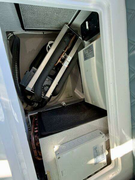 Boatox 37ft Axopar Yacht For Sale