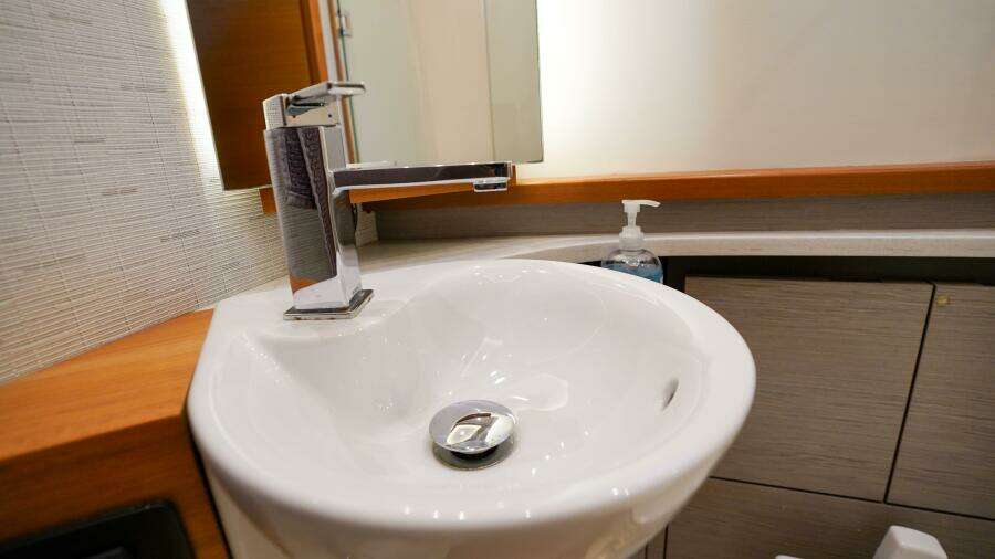 Rais N Cain 48ft Tiara Yachts Yacht For Sale