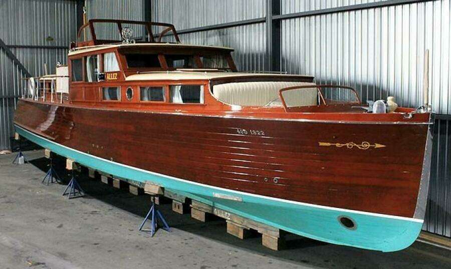 ALLEZ 48ft Chris Craft Yacht For Sale