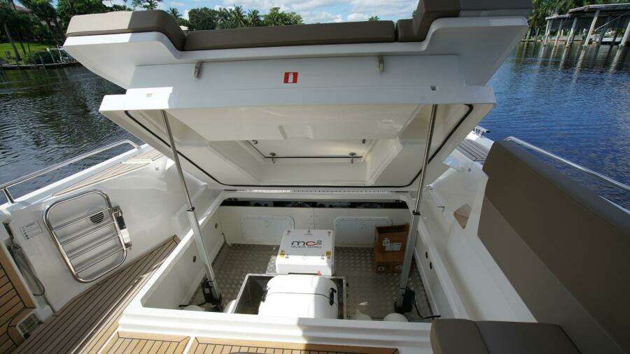 2024 Nimbus Tender 11 #297