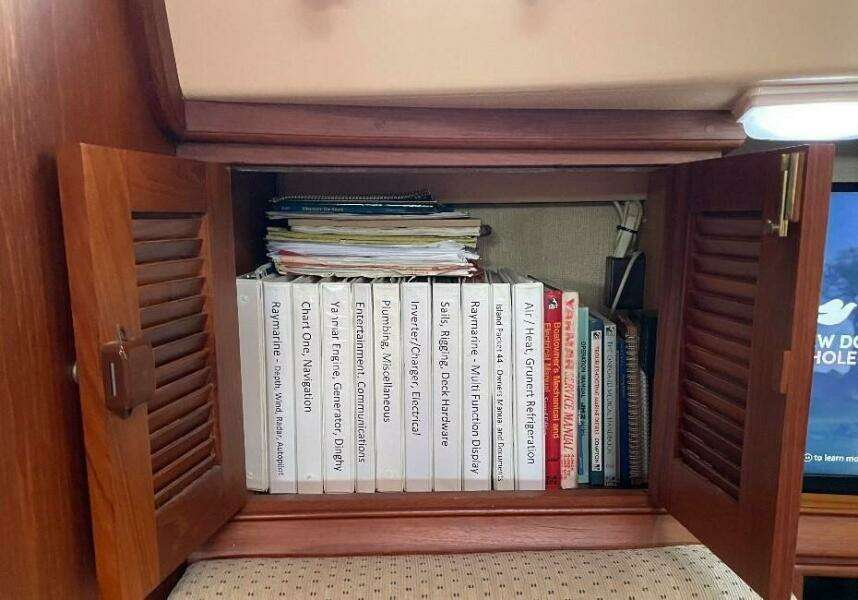 JIJO II 44ft Island Packet Yacht For Sale