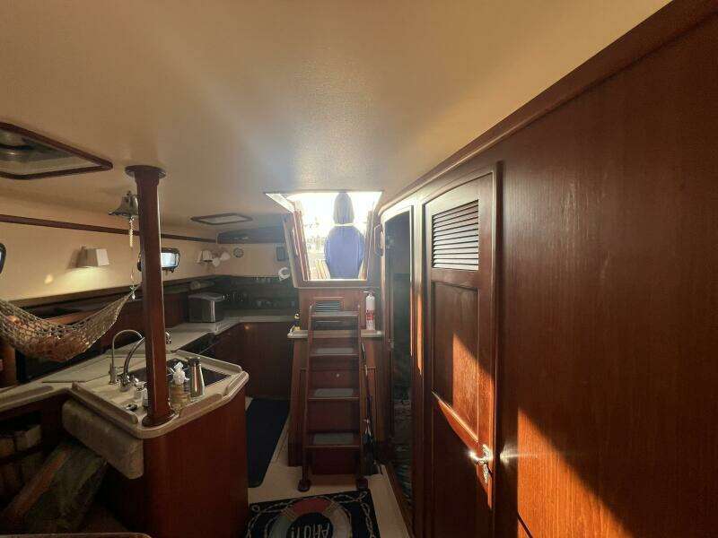 JIJO II 44ft Island Packet Yacht For Sale