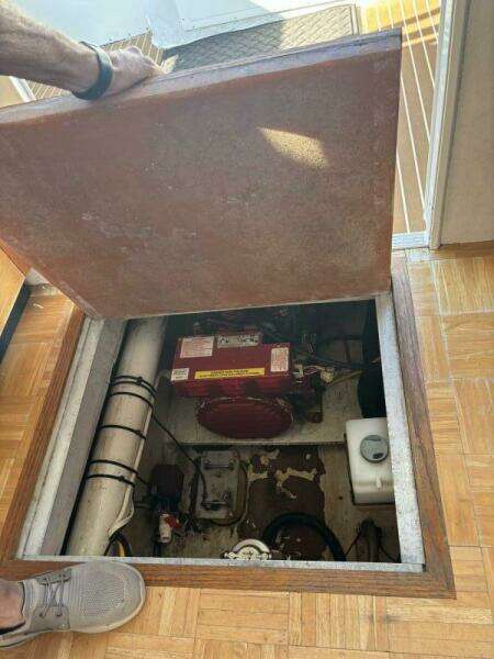 34ft Crusader Boats Yacht For Sale