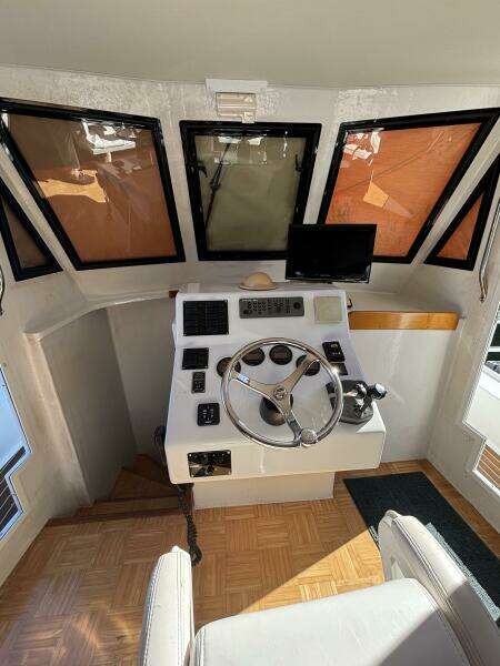 34ft Crusader Boats Yacht For Sale