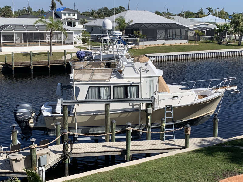 34ft Crusader Boats Yacht For Sale