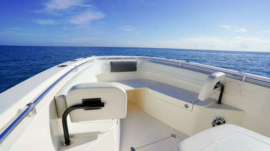 26ft Cobia Yacht For Sale