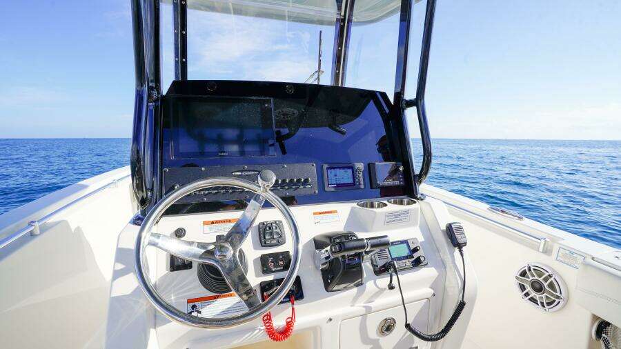 26ft Cobia Yacht For Sale