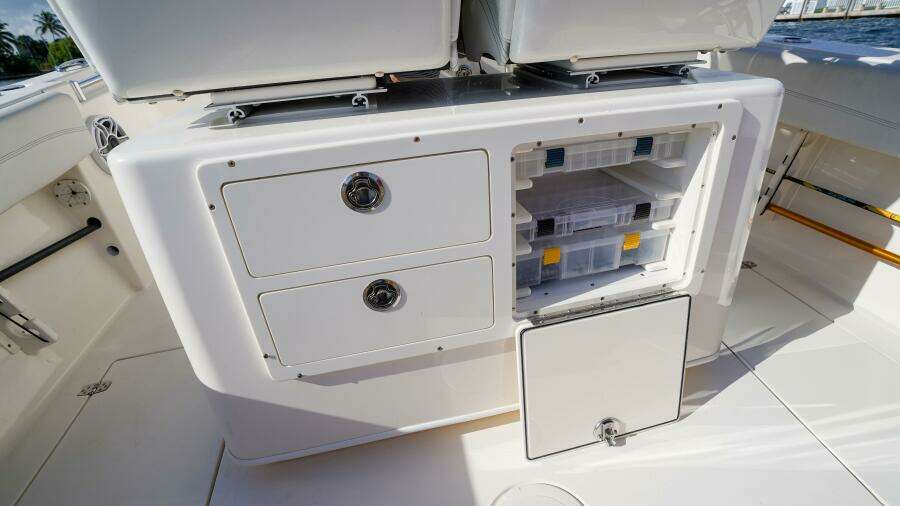 26ft Cobia Yacht For Sale