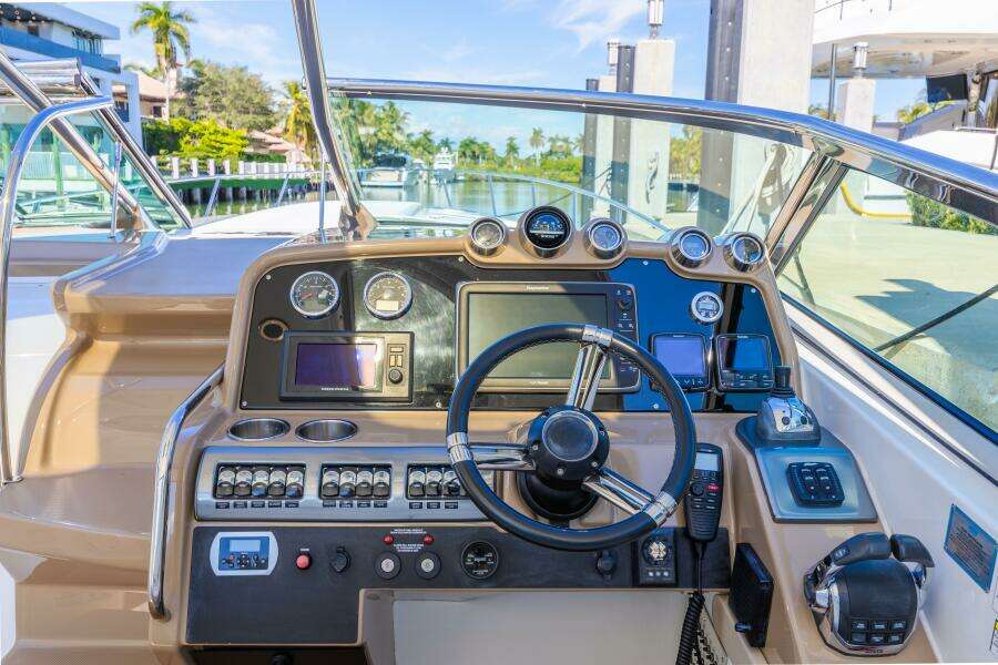 42ft Formula Yacht For Sale