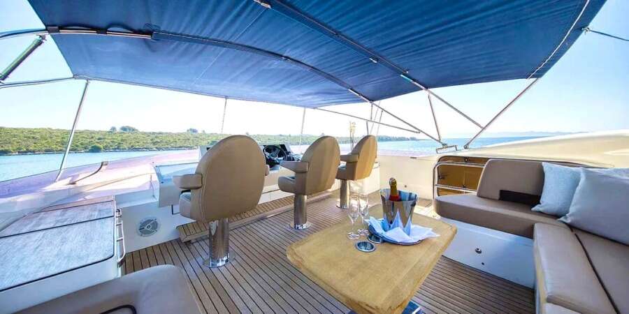 AGAVE 84ft Princess Yachts Yacht For Sale
